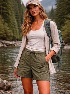 Columbia Olive Green Hiking Shorts Women’s L Drawstring Outdoor Utility